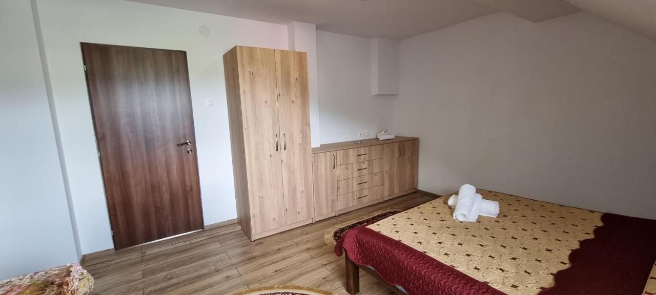 Karacsony Guest House Lunca de Sus Zewnętrze zdjęcie